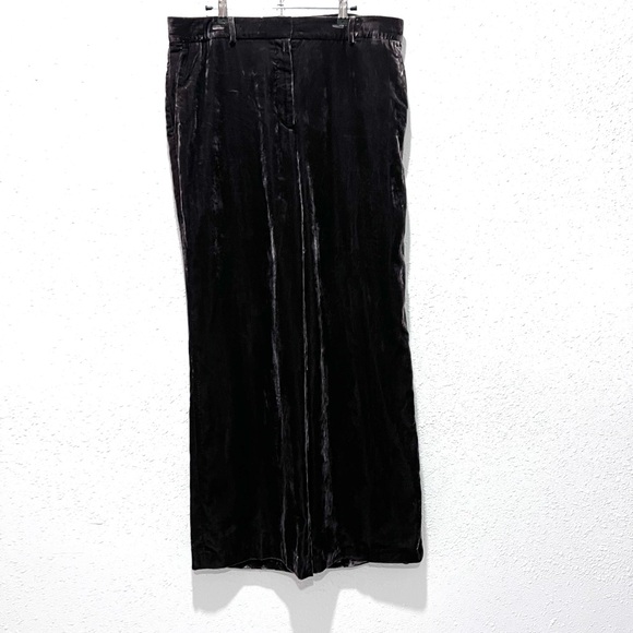 Ann Taylor The Perfect Wide-Leg Pant in Drapey Velvet 14 - Picture 1 of 9